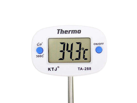 Digital thermometer